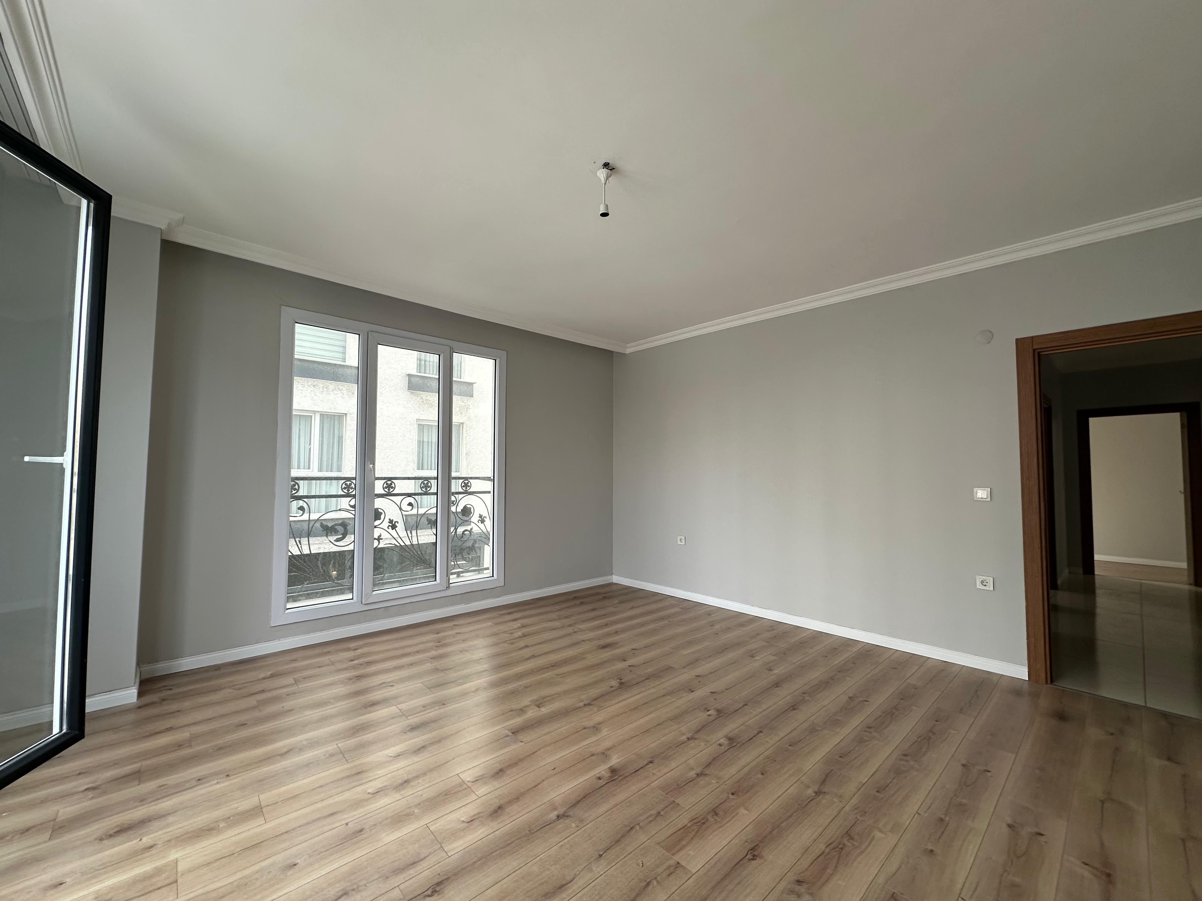 Kiralık Daire, İstanbul / KAVAKLI