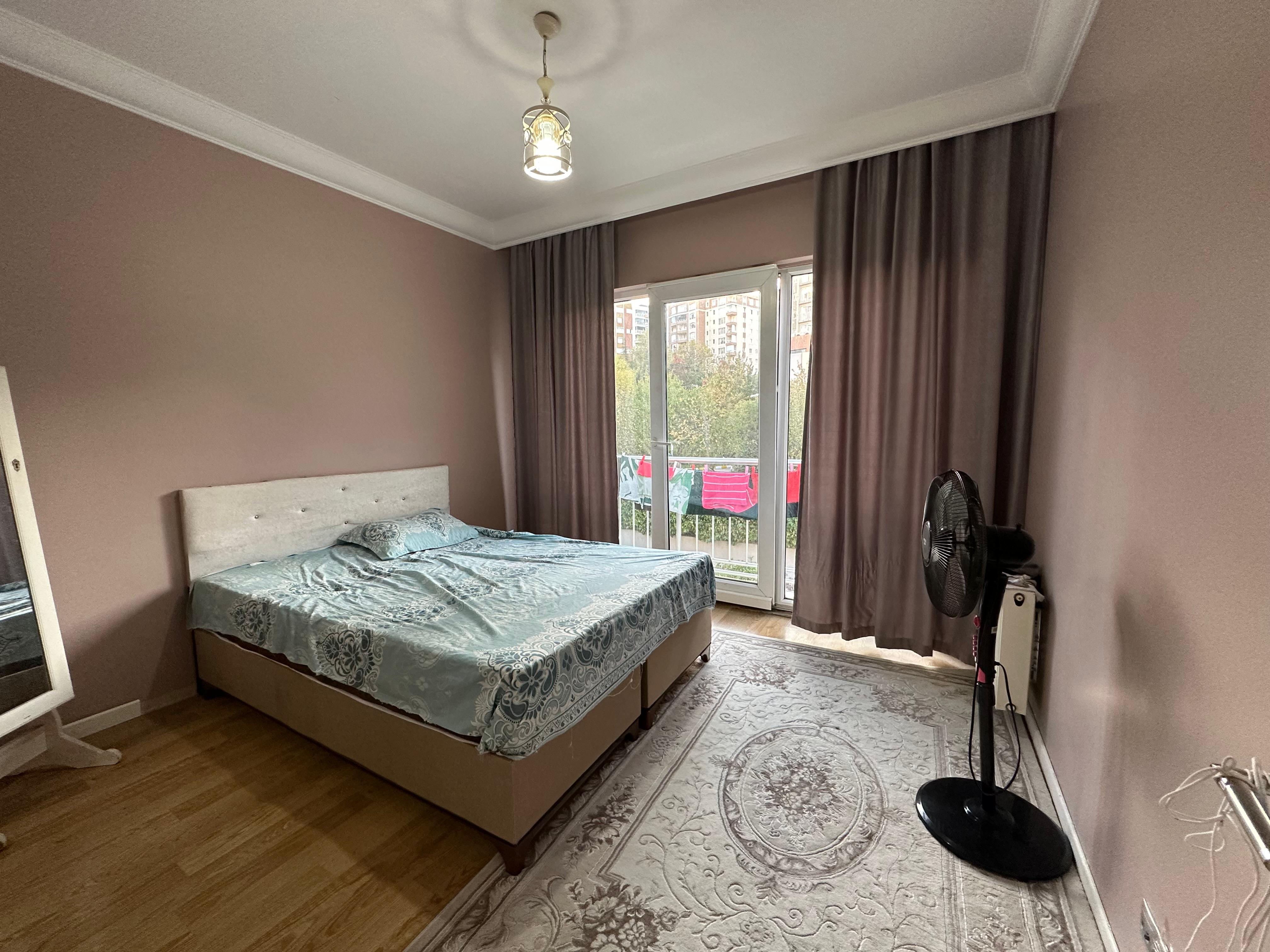 Kiralık Daire, İstanbul / CUMHURİYET