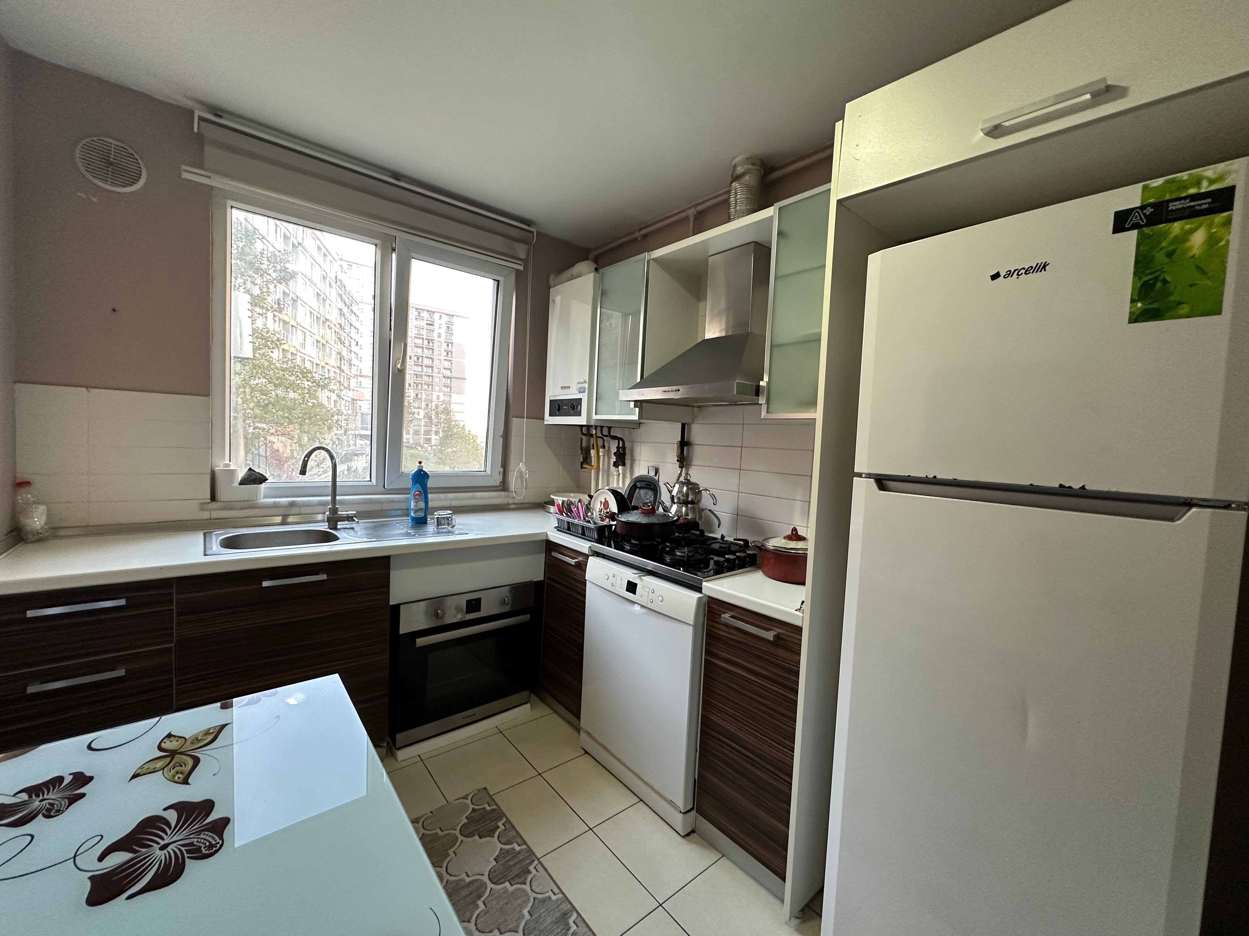 Kiralık Daire, İstanbul / CUMHURİYET