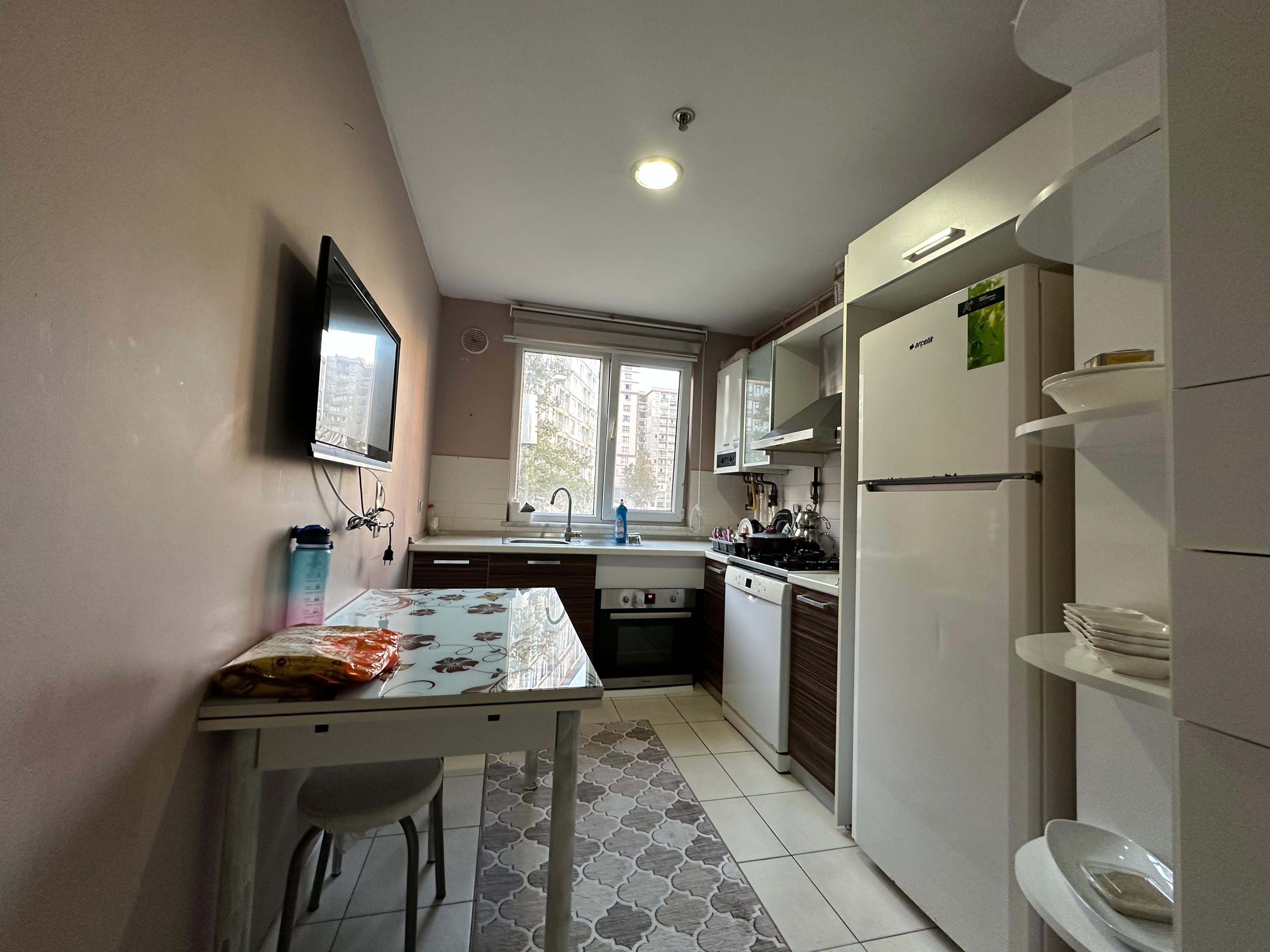 Kiralık Daire, İstanbul / CUMHURİYET