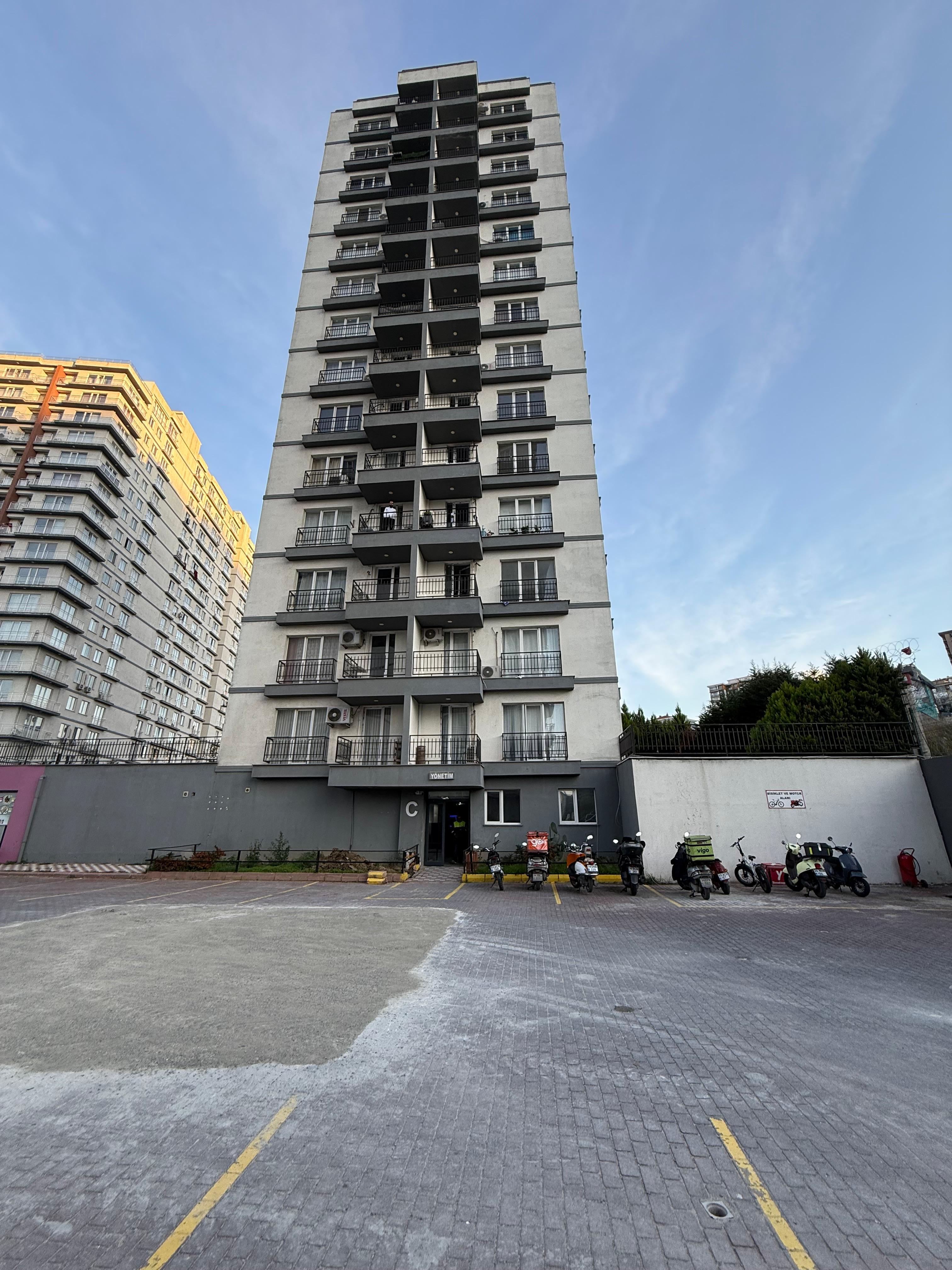 Kiralık Daire, İstanbul / ESENYURT / PİRİ REİS