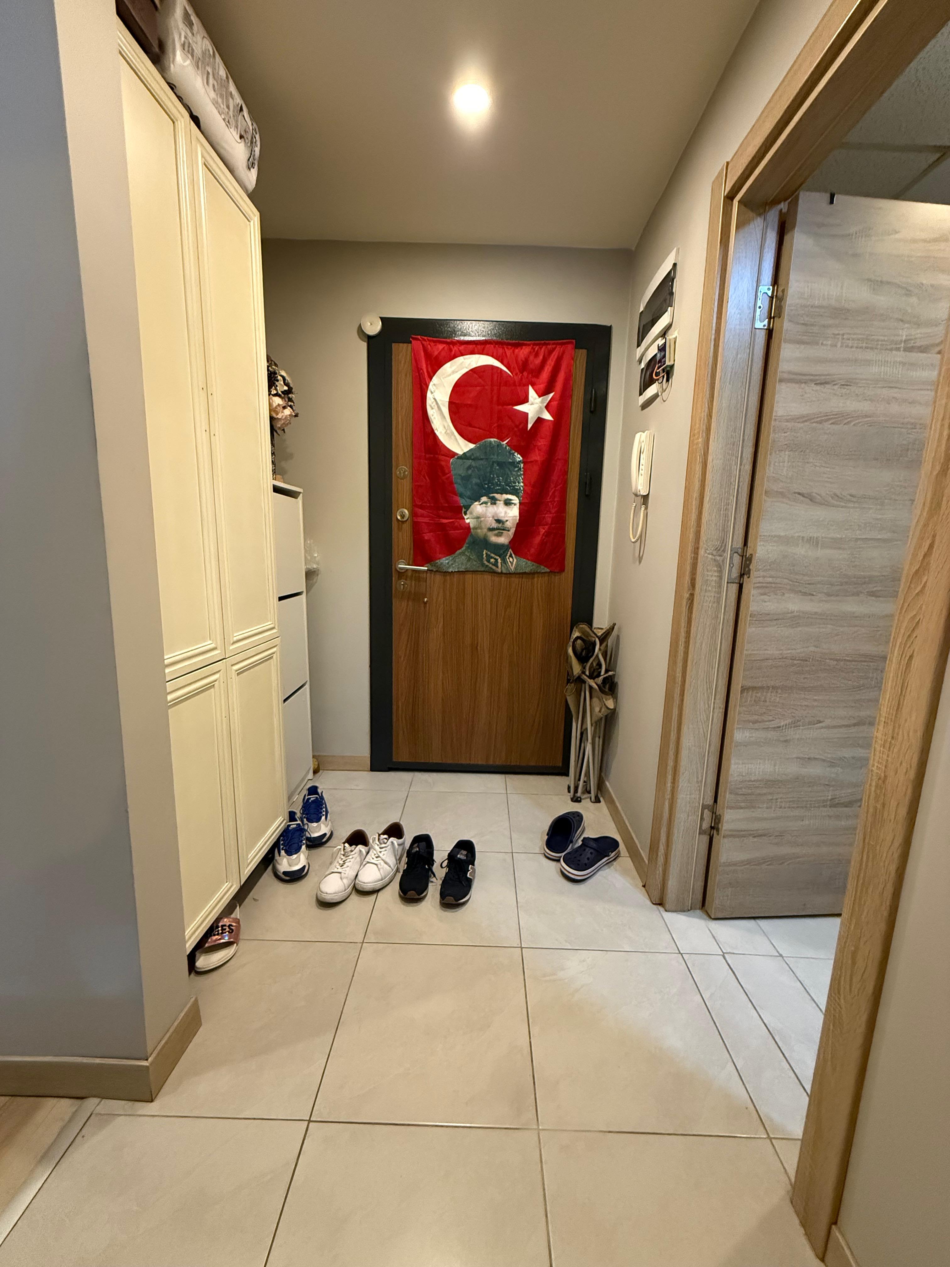 Kiralık Daire, İstanbul / ESENYURT / PİRİ REİS