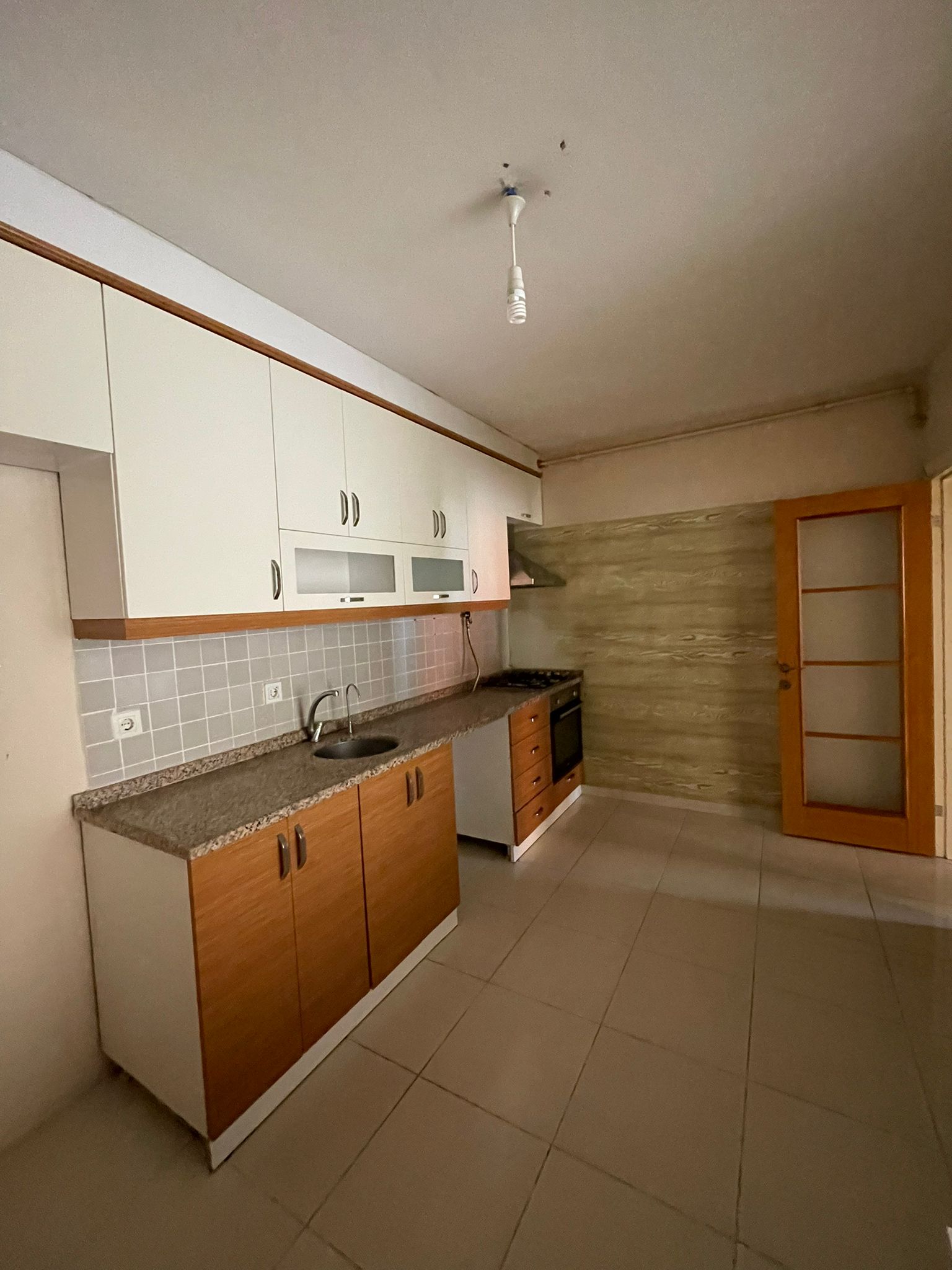 Kiralık Daire, İstanbul / PİRİ REİS