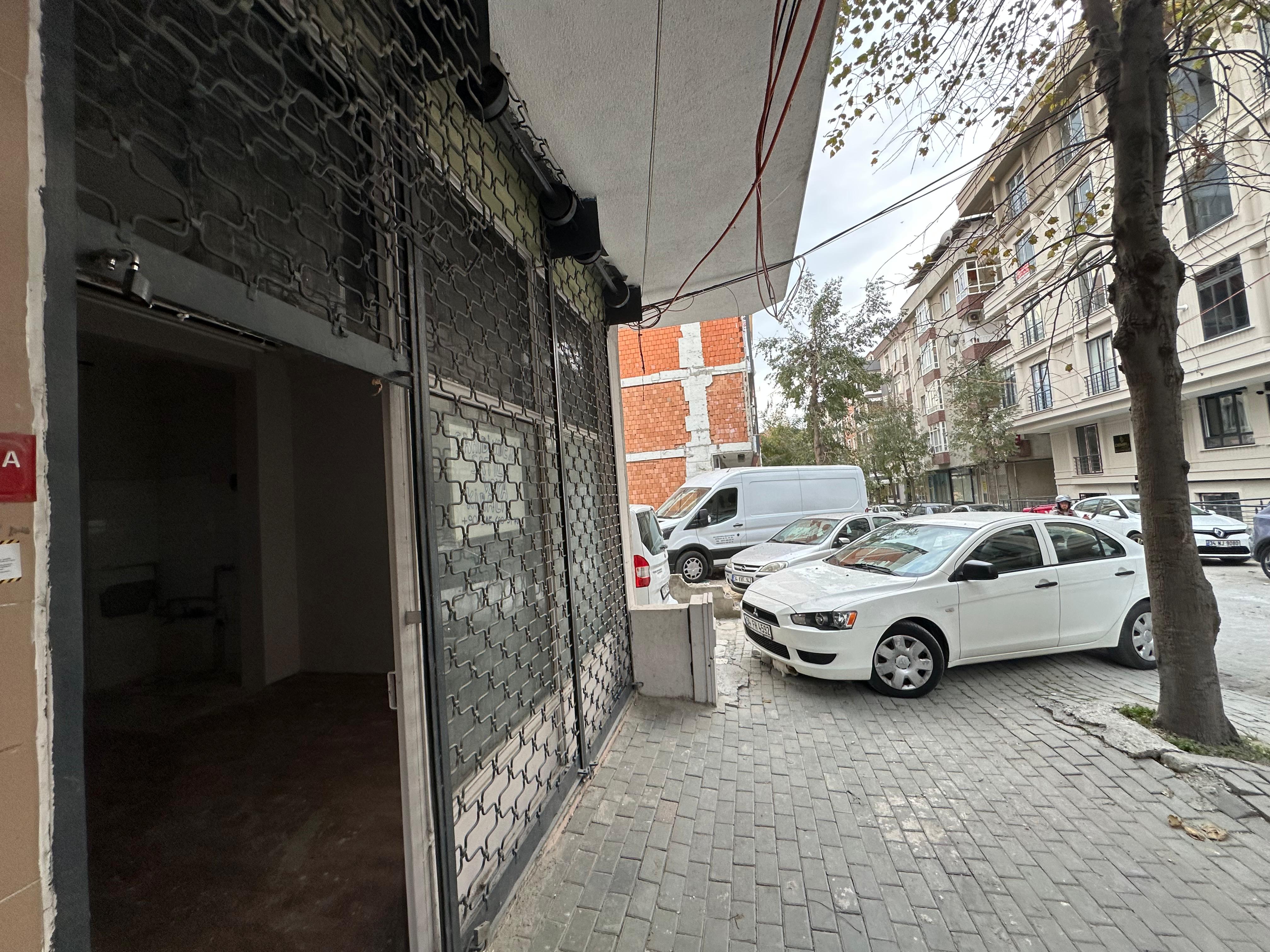 Satılık Dükkan, İstanbul / AVCILAR / MERKEZ