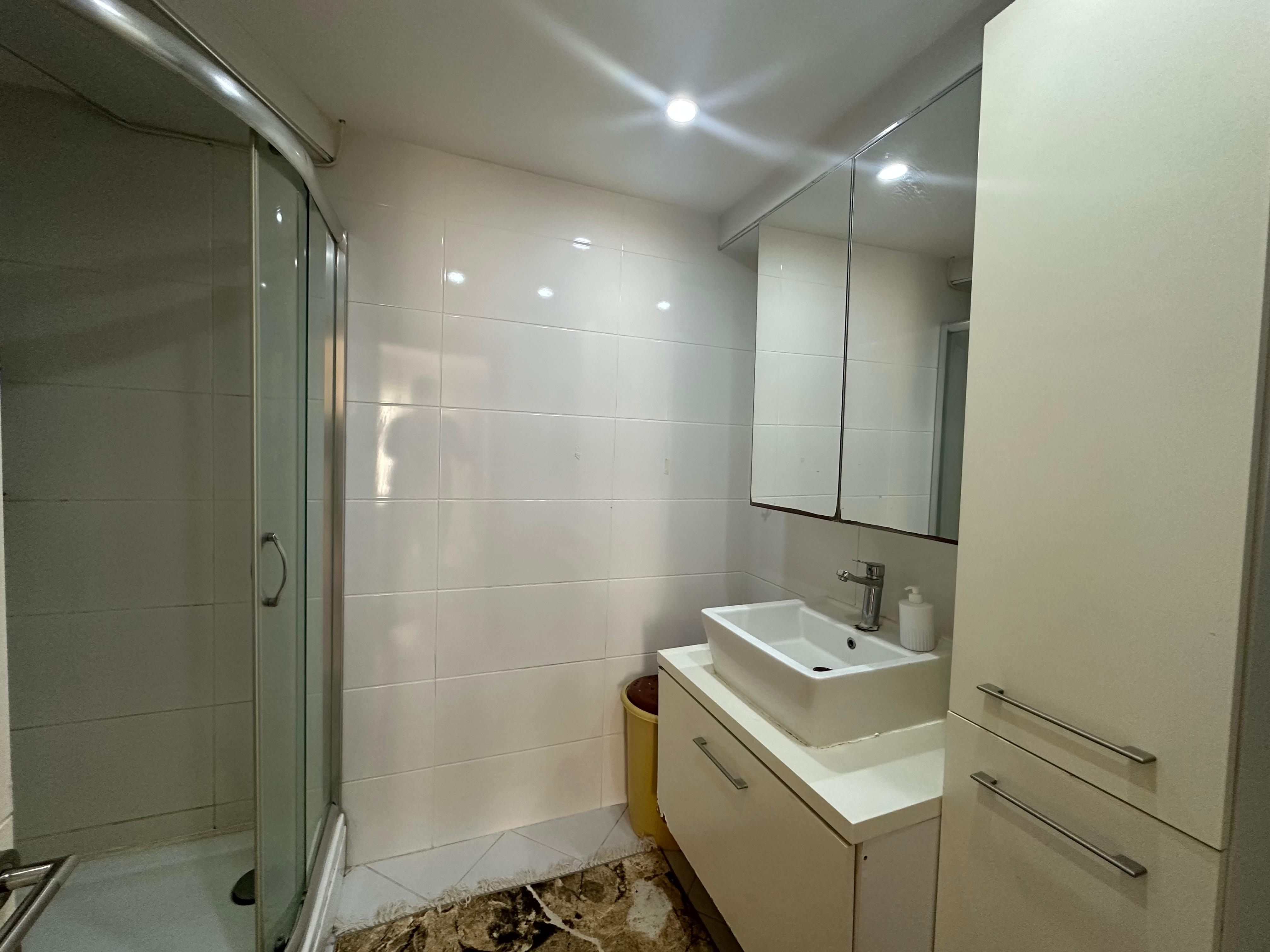 Satılık Apartman, İstanbul / MEVLANA