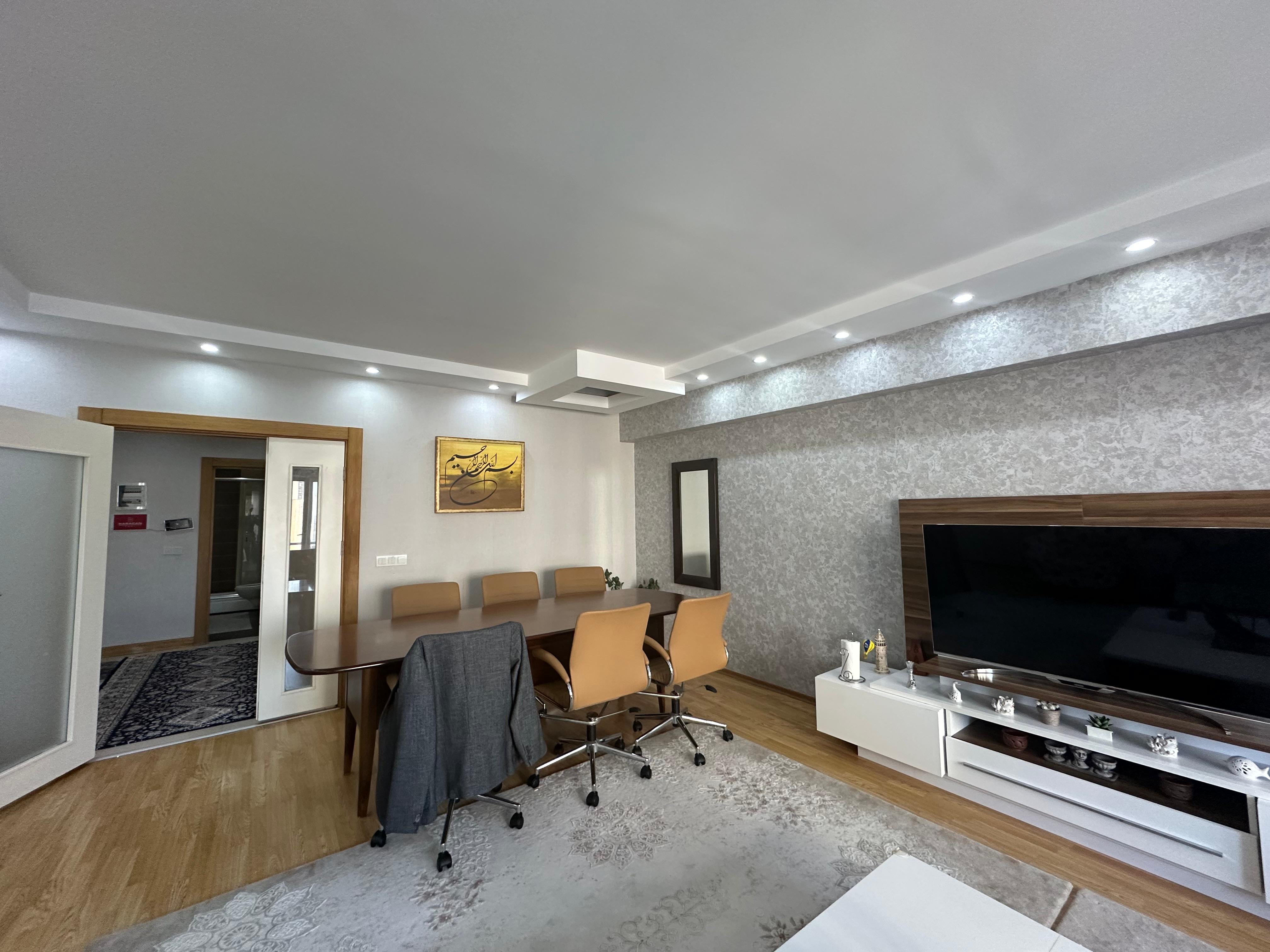 Satılık Apartman, İstanbul / MEVLANA