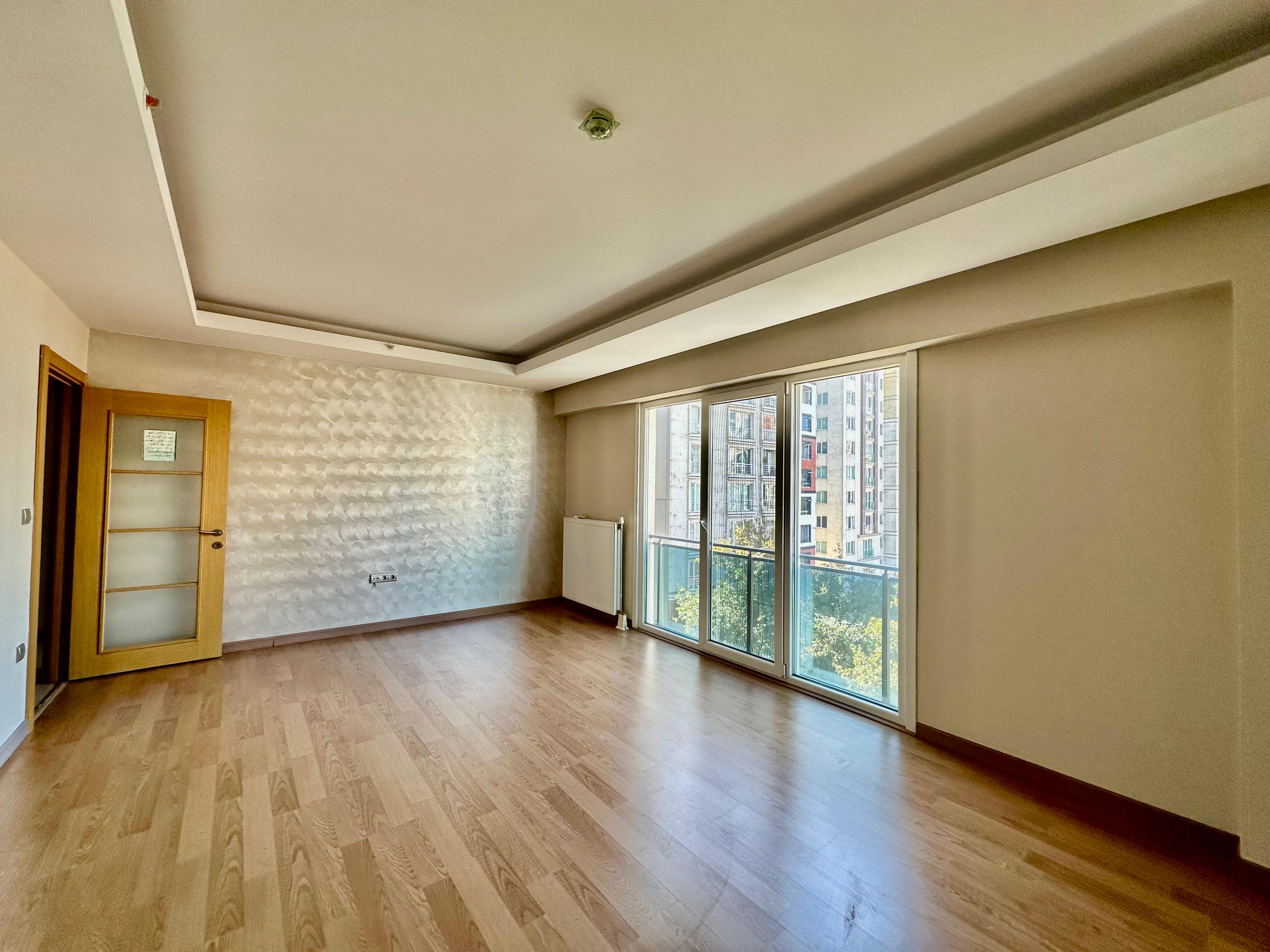 Satılık Daire, İstanbul / ESENYURT / CUMHURİYET