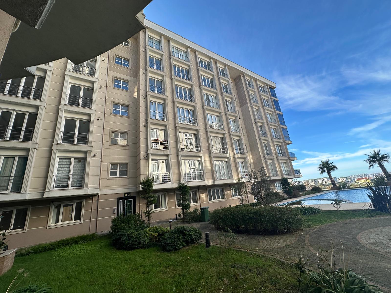 Satılık Daire, İstanbul / BEYLİKDÜZÜ / PINARTEPE 