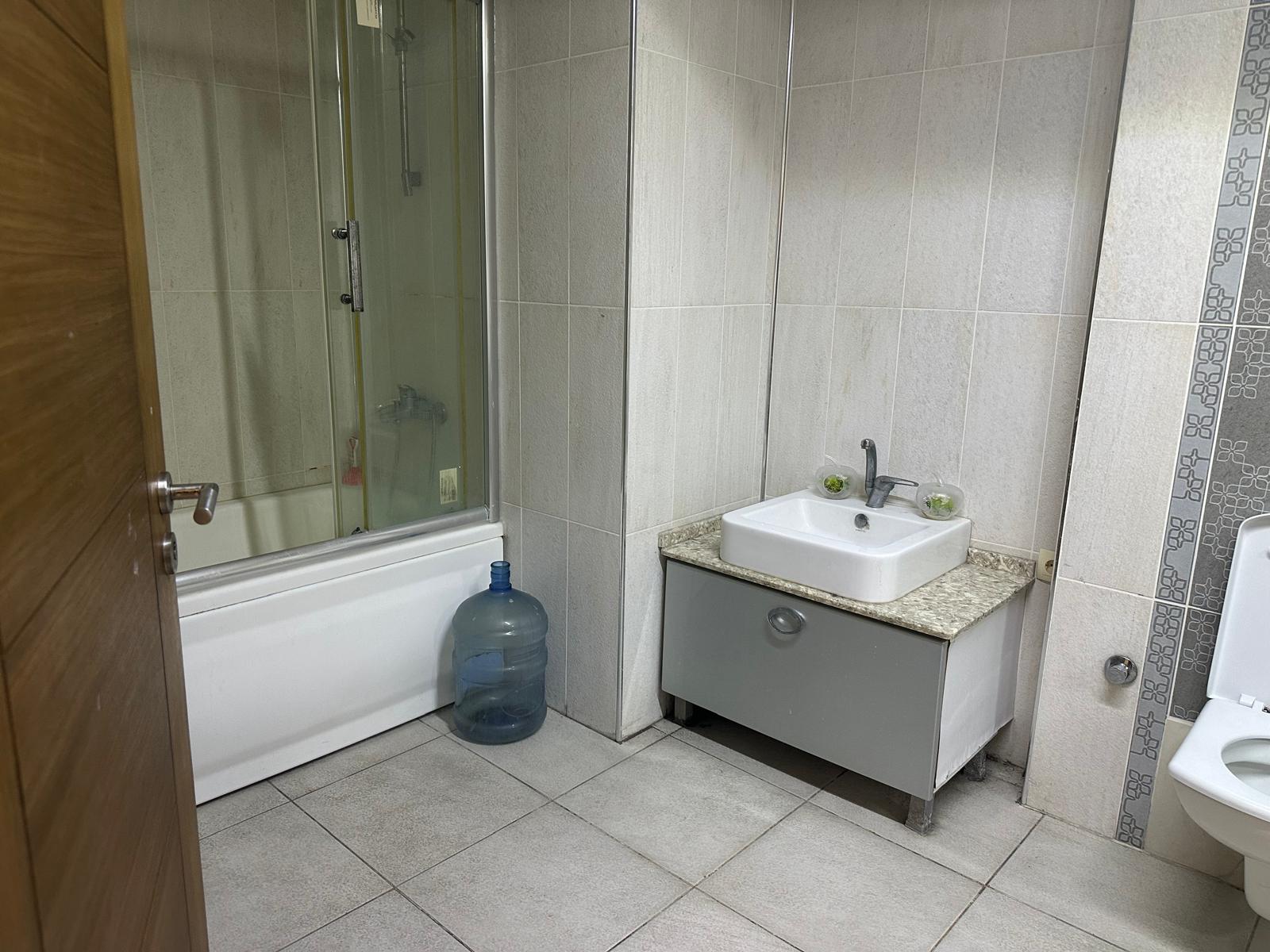 Kiralık Daire, İstanbul / CUMHURİYET