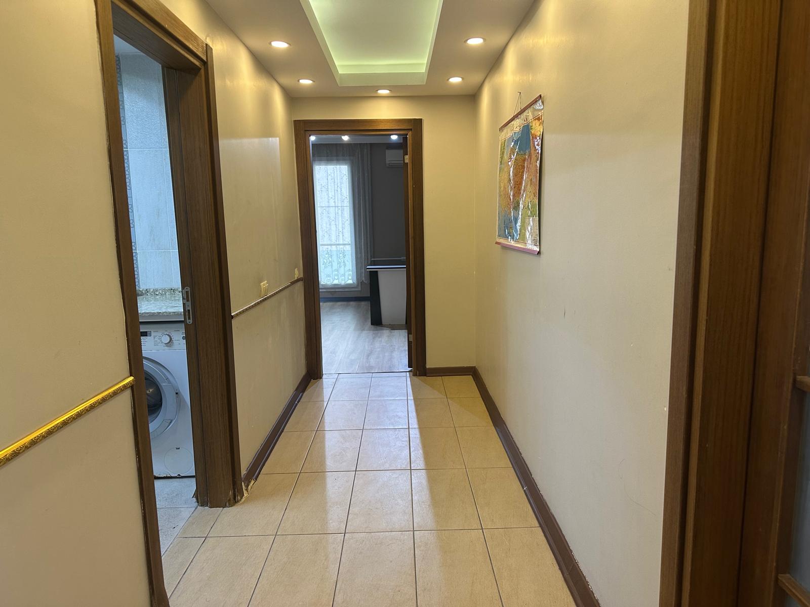 Kiralık Daire, İstanbul / CUMHURİYET