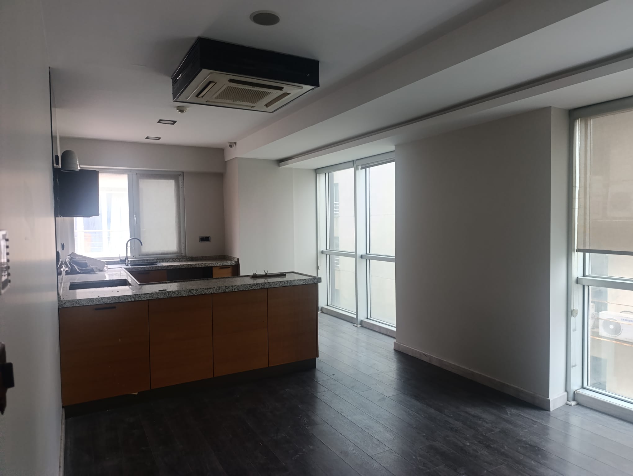 Kiralık OFİS, İstanbul / NAZIM HİKMET BULVARI