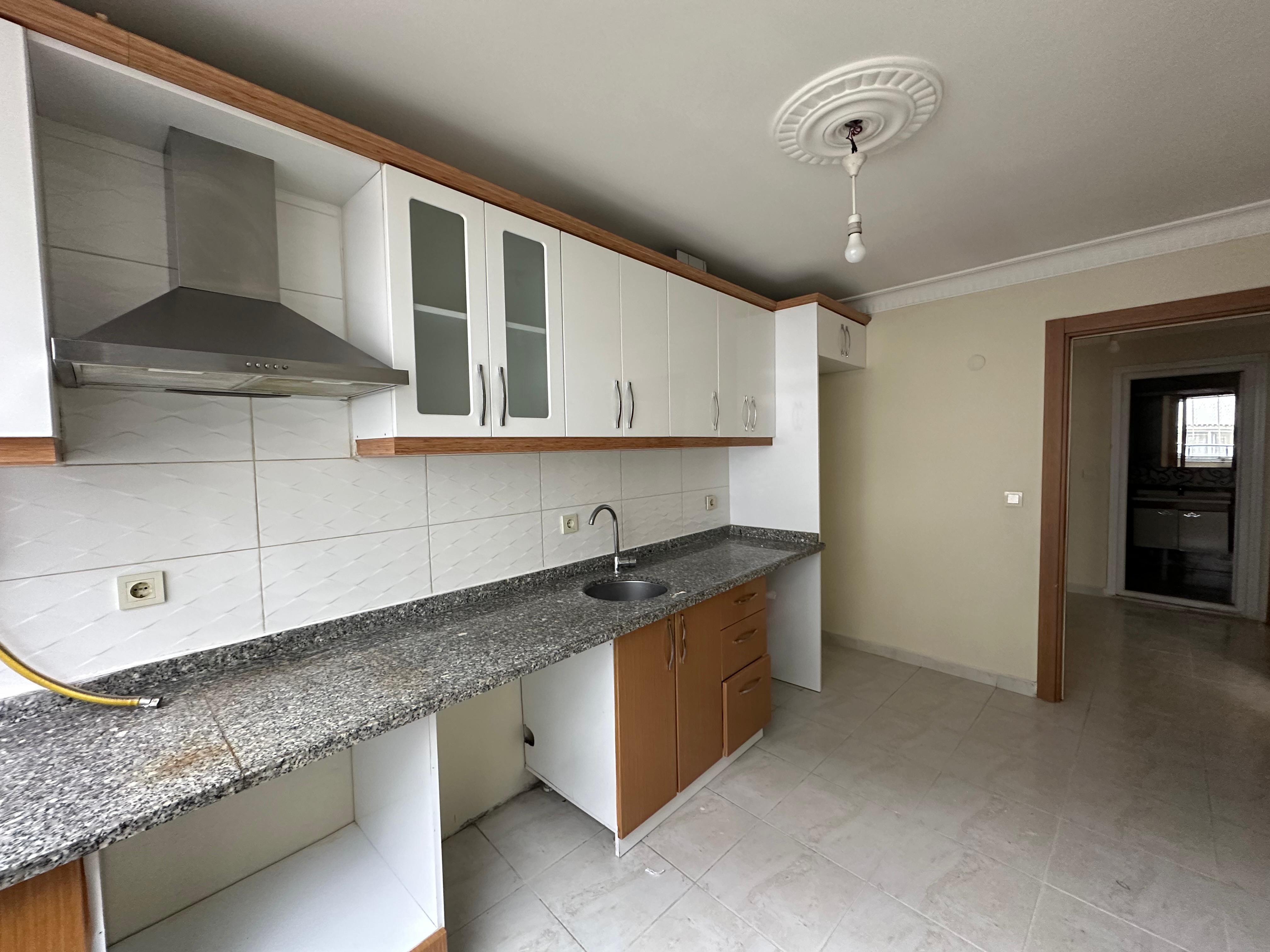 Kiralık Daire, İstanbul / ESENYURT