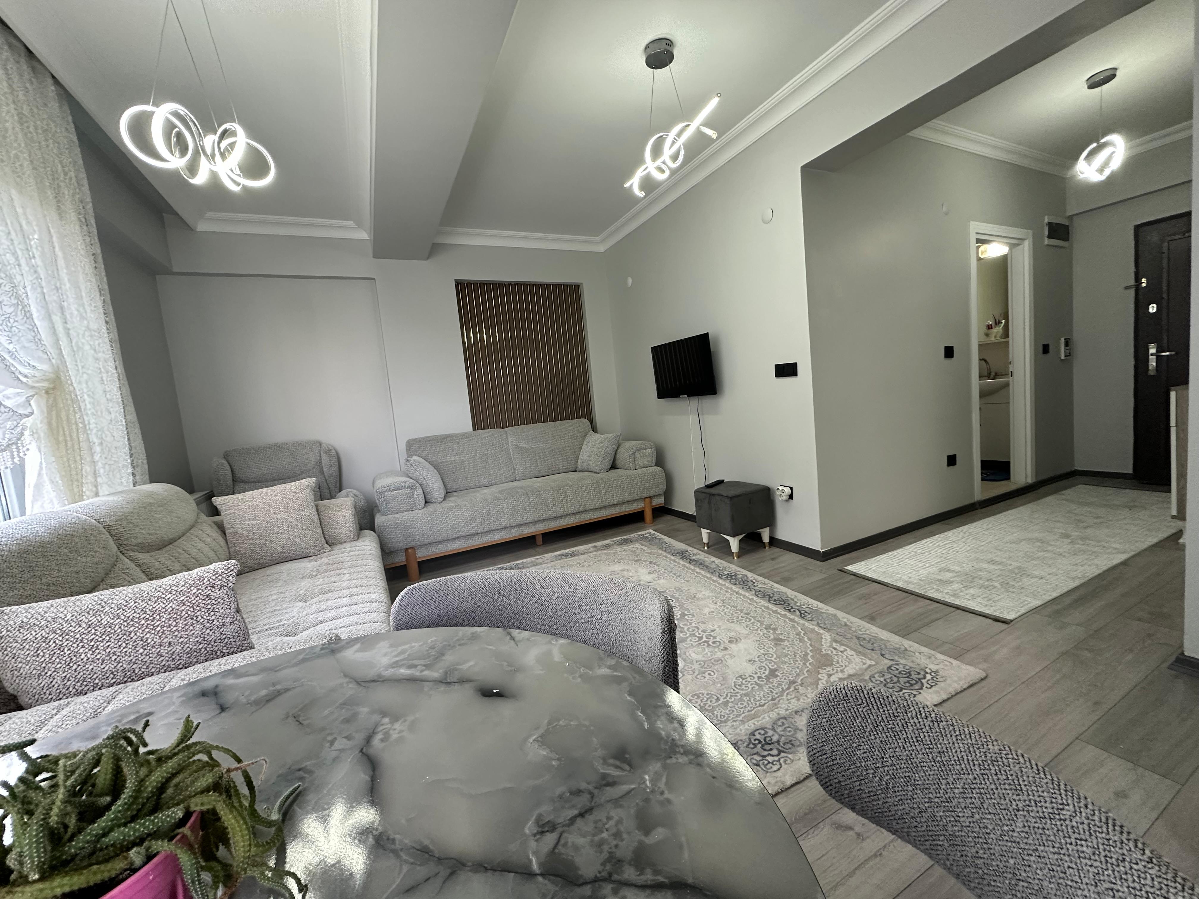 Kiralık Daire, İstanbul / ESENYURT / PİRİREİS