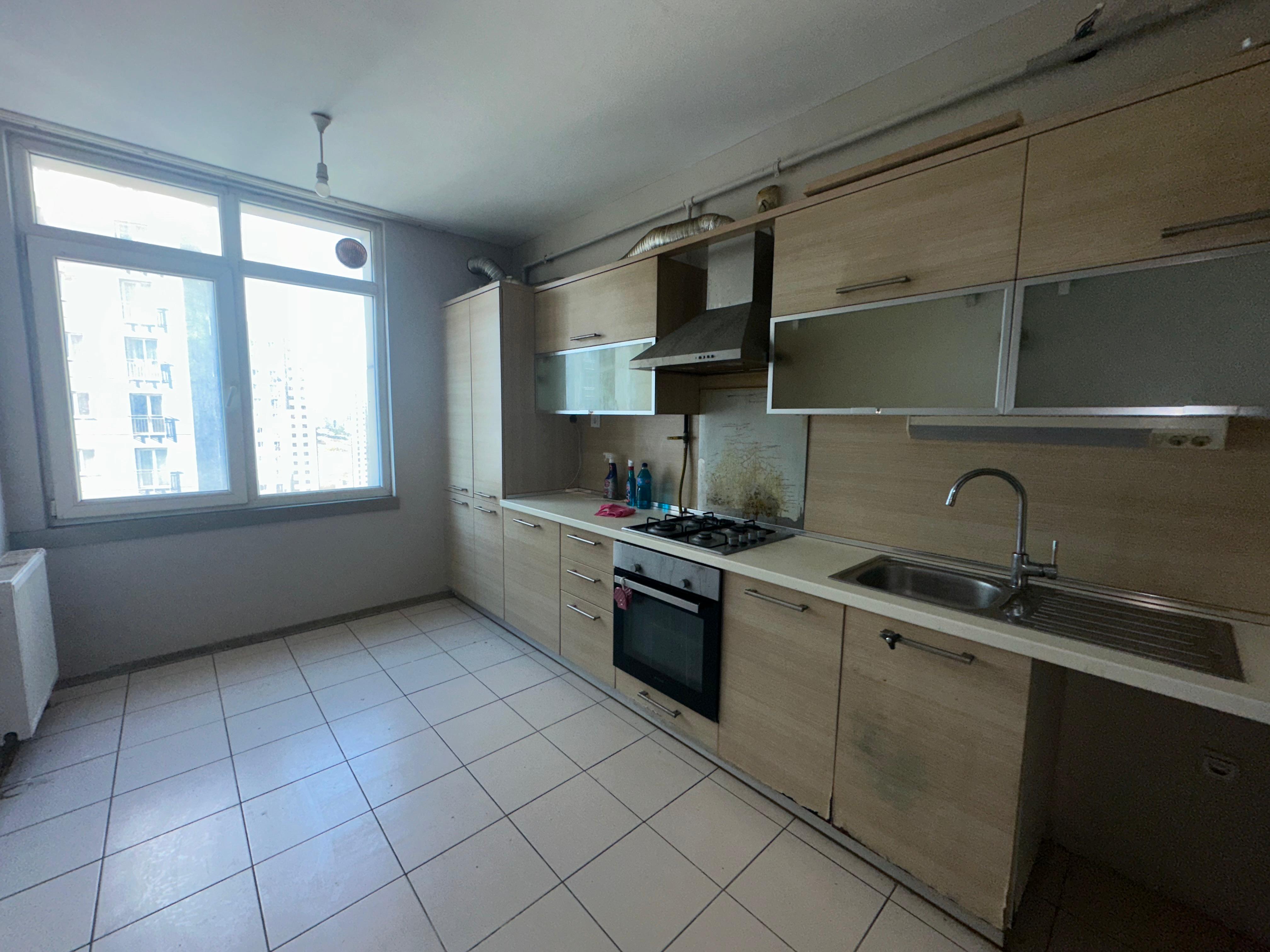 Kiralık Daire, İstanbul / ESENYURT / YEŞİLKENT