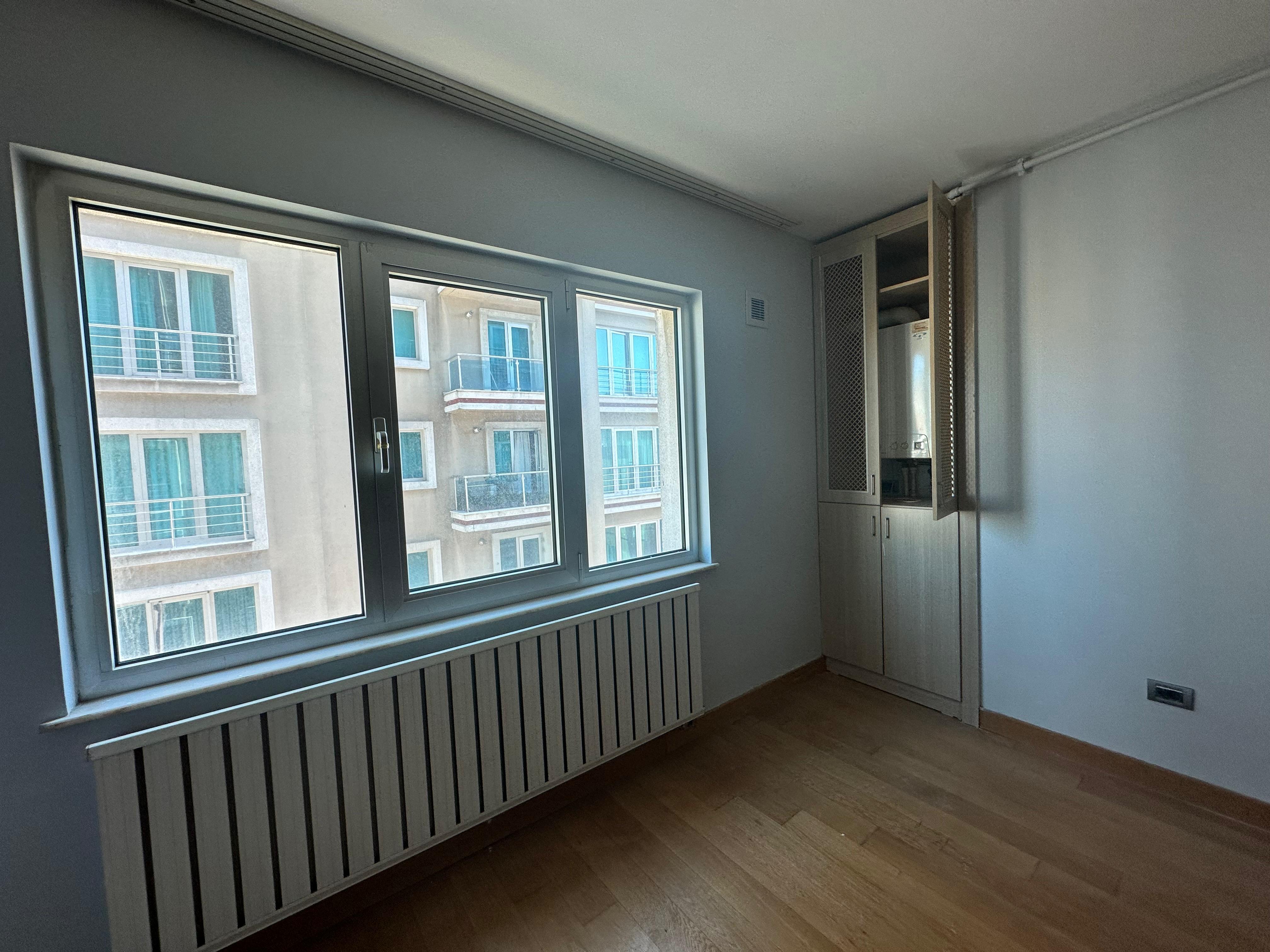 Kiralık Daire, İstanbul / ESENYURT / MEVLANA