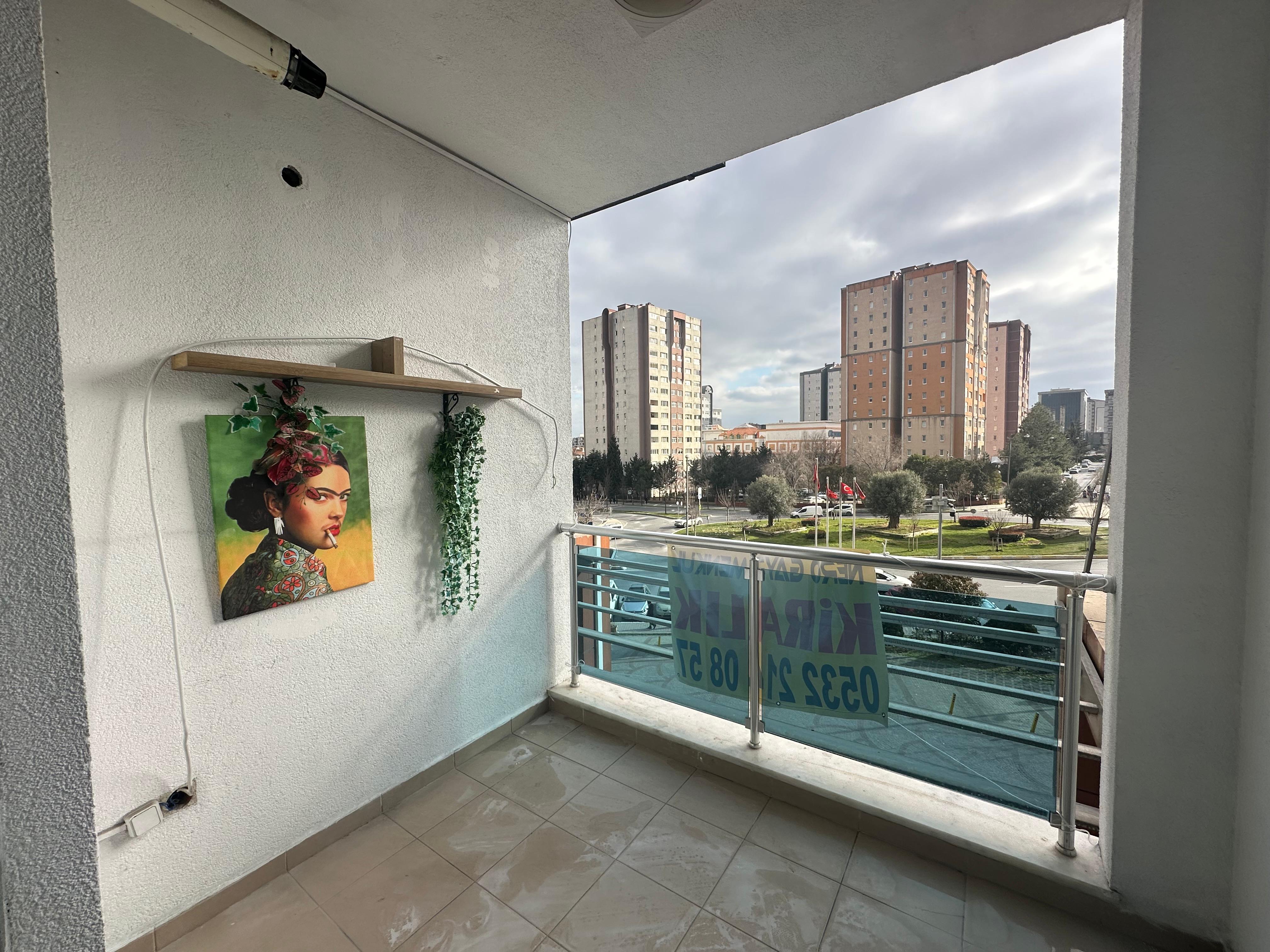 Kiralık Daire, İstanbul / ESENYURT / CUMHURİYET