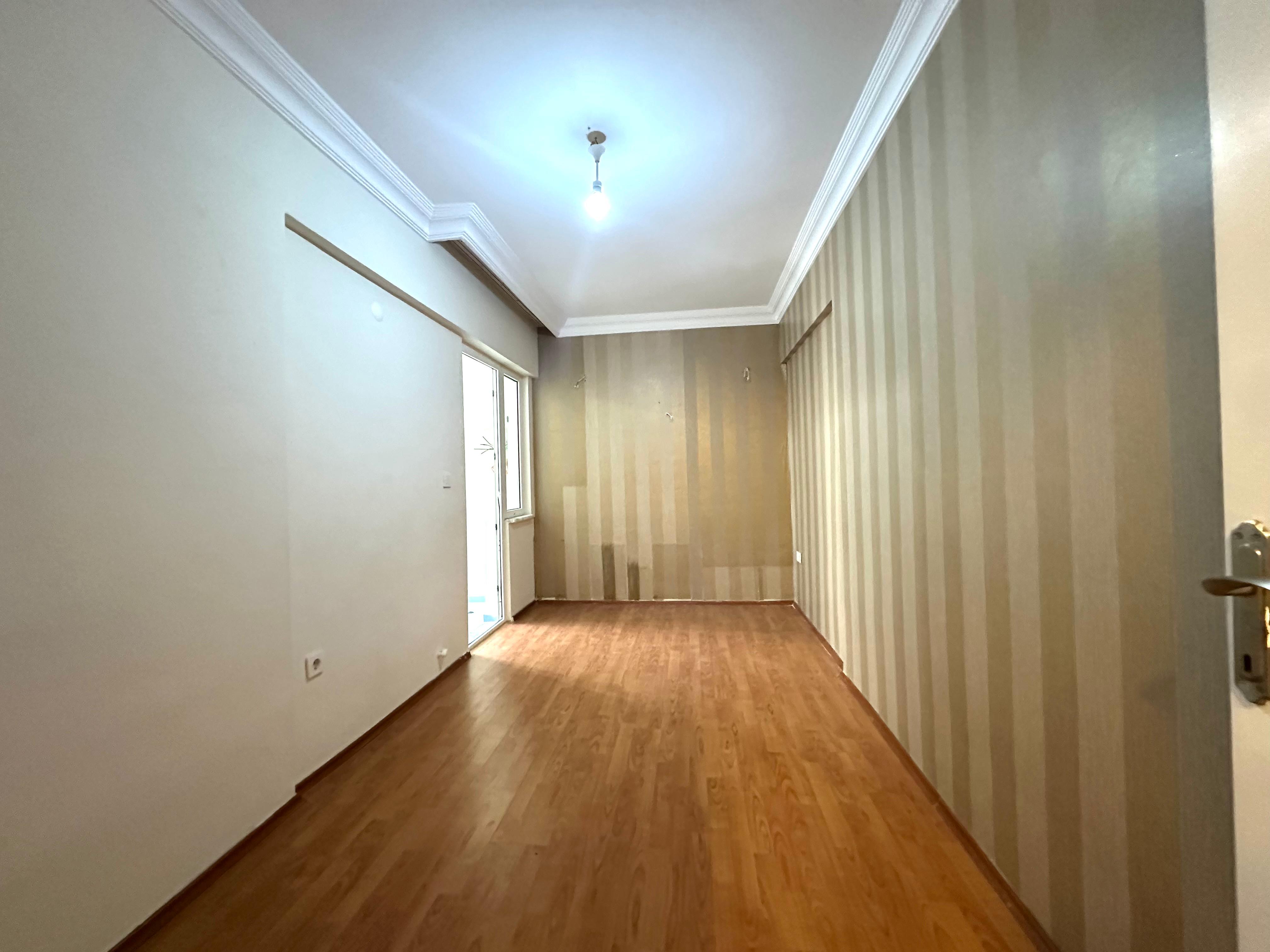 Kiralık Daire, İstanbul / ESENYURT / CUMHURİYET