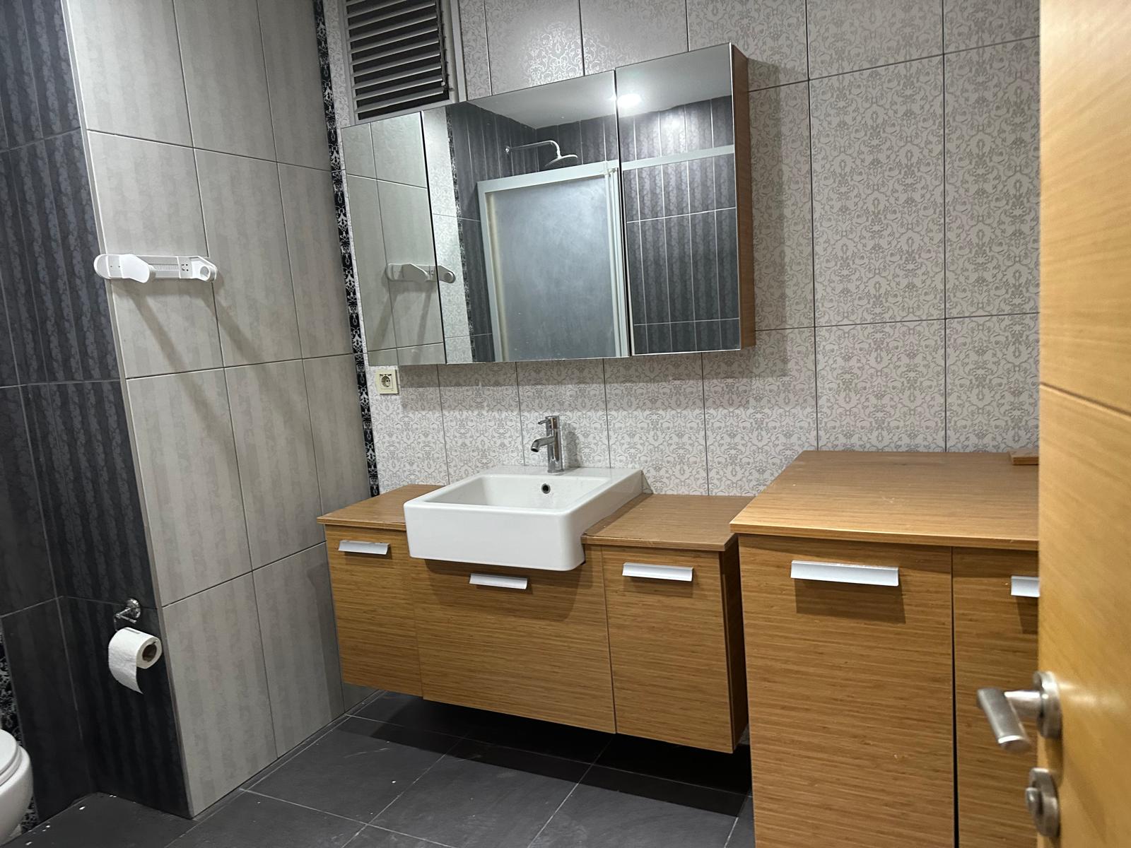 Kiralık Daire, İstanbul / ESENYURT