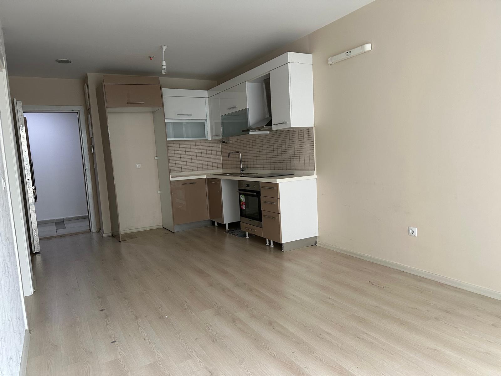 Kiralık Daire, İstanbul / ESENYURT