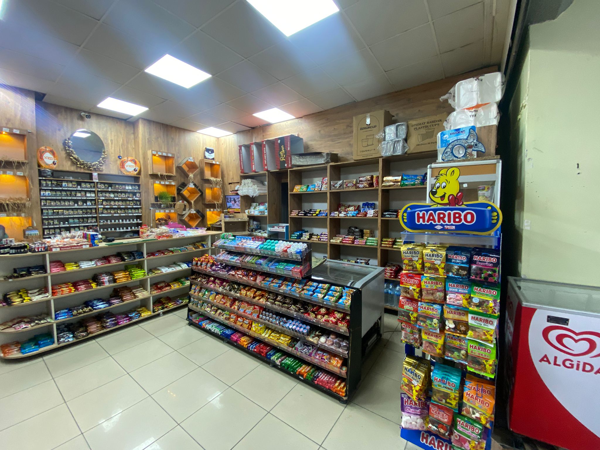 Kiralık Dükkan, İstanbul / BEYLİKDÜZÜ / BARIŞ MAHALLESİ