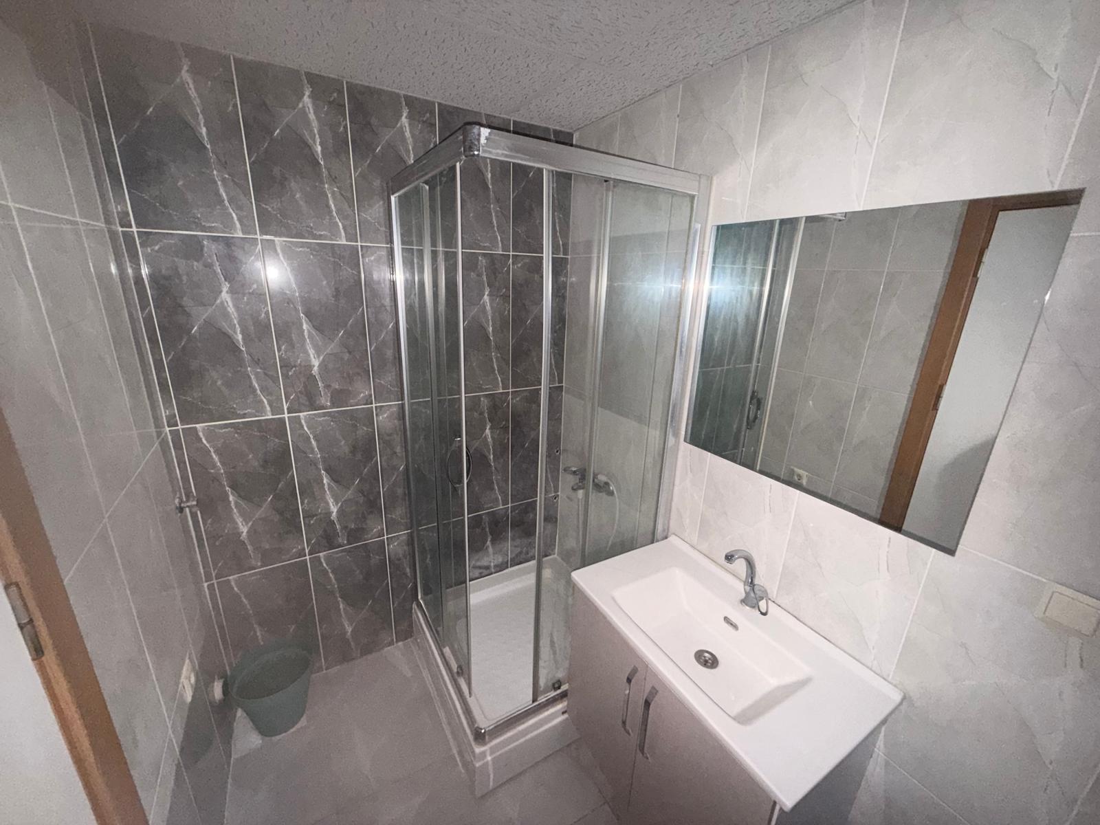 Kiralık Daire, İstanbul / ESENYURT / PİRİREİS