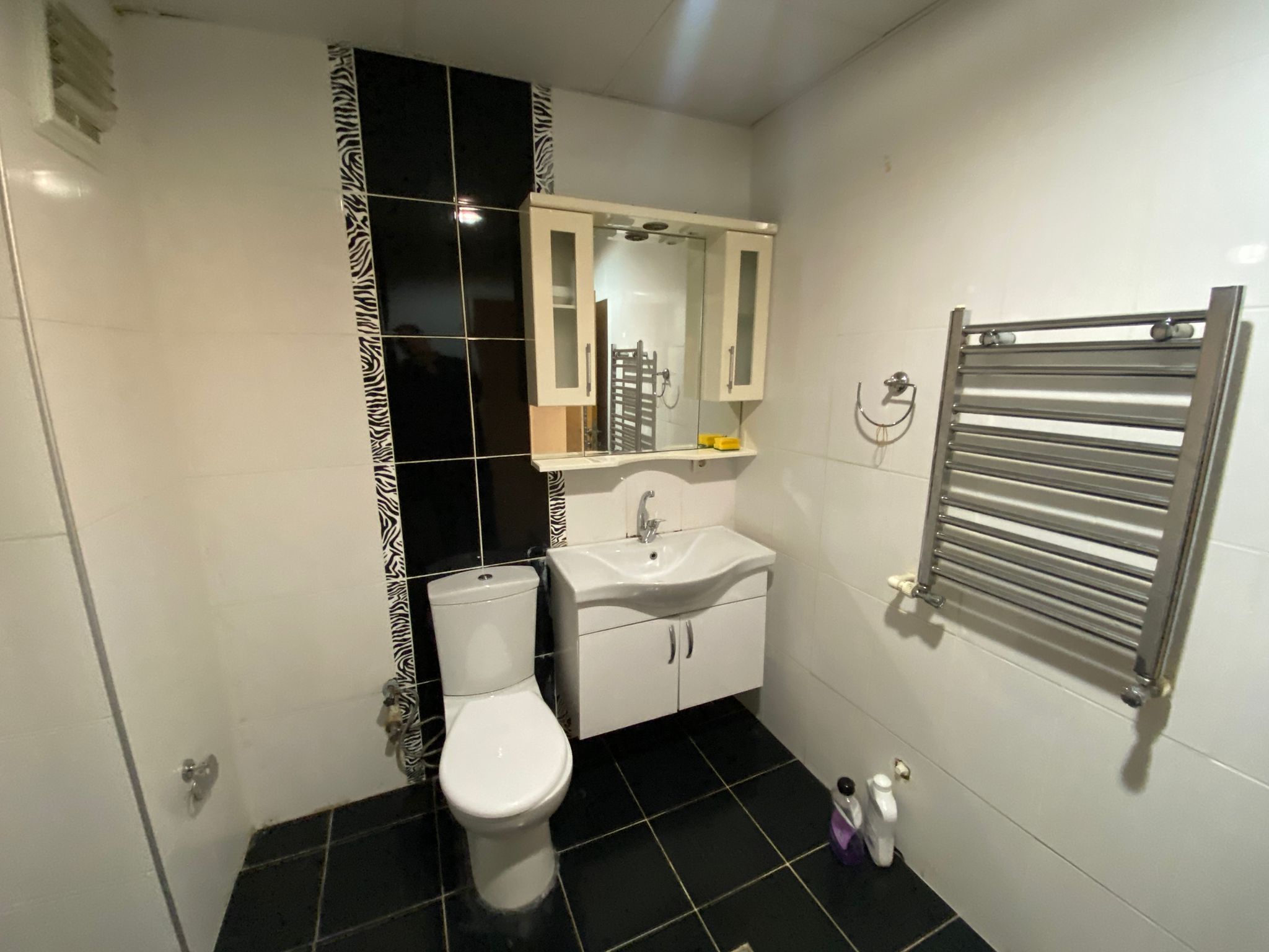 Kiralık Daire, İstanbul / ESENYURT / PİRİREİS