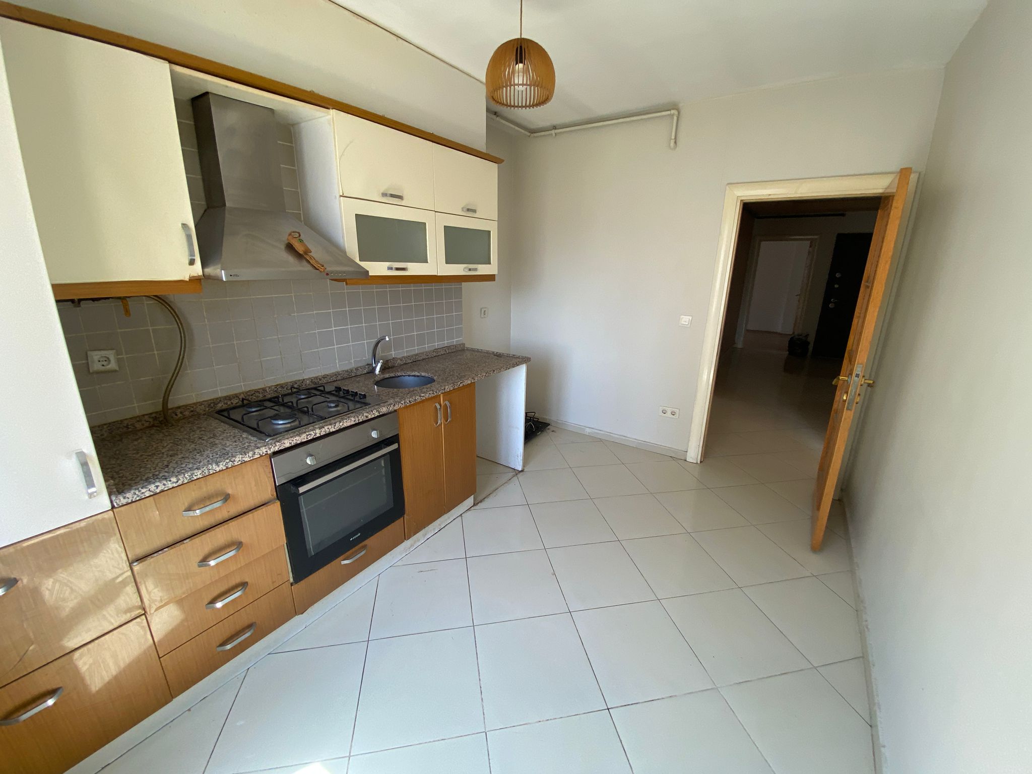 Kiralık Daire, İstanbul / ESENYURT / PİRİREİS