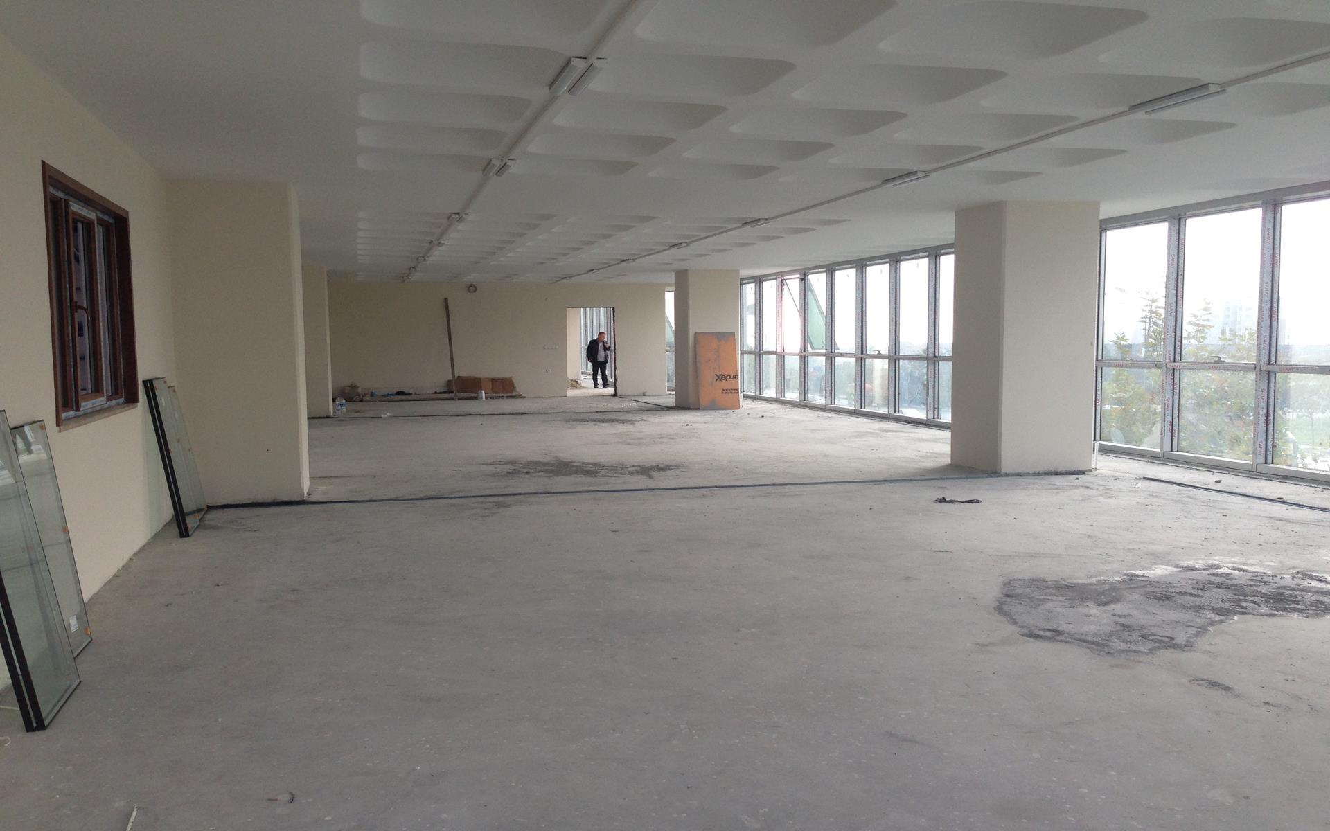 Kiralık Fabrika, İstanbul