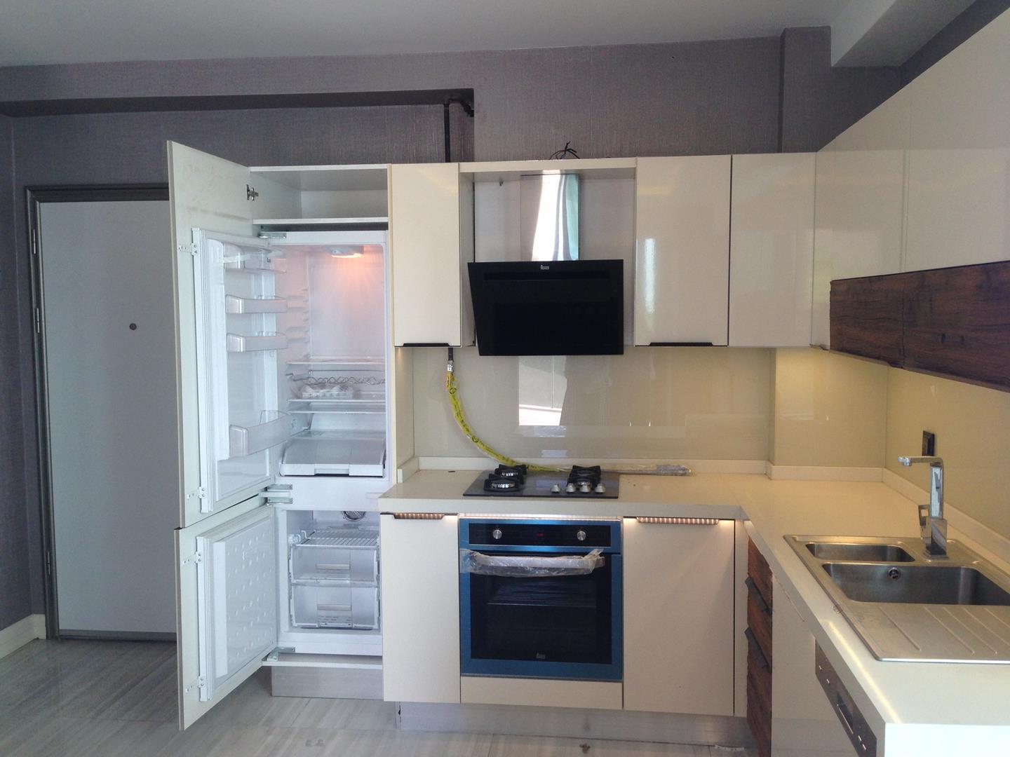Kiralık Daire, İstanbul / ESENYURT / CUMHURİYET