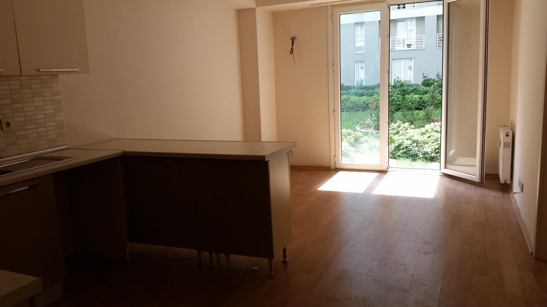 Kiralık Residance, İstanbul / ESENYURT / PİRİREİS